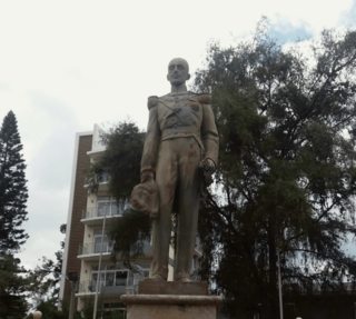 Estatua del rey Alfonso XIII en Tegucigalpa.png