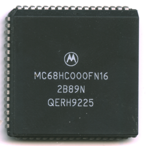 Ic-photo-Motorola--MC68HC000FN16-(68000-CPU).png