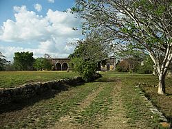 Kankabchén (Tixkokob), Yucatán (03).JPG