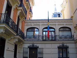 Archivo:Madrid - Embajada de Antigua y Barbuda 2