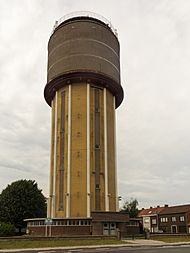 Archivo:Menen, de watertoren oeg55937 foto5 205-08-09 17.17