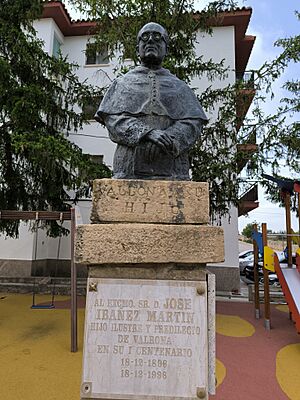 Archivo:Monument a José Ibáñez Martín a Valbona 2