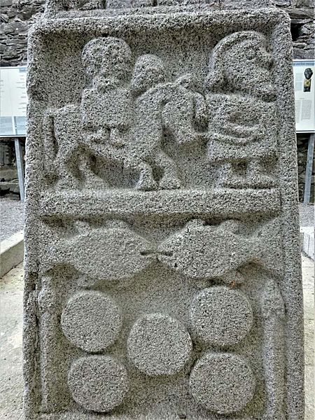 Moone carvings