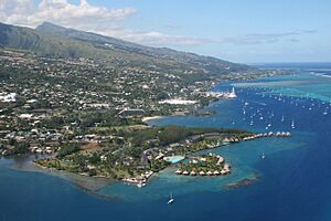 Archivo:Papeete- InterContinental Beachcomber