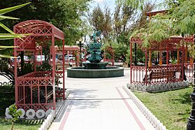Archivo:Plaza pública de Pica