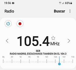 Archivo:RDS en la app Radio FM de un Smartphone Samsung