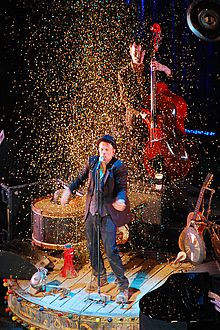 Tom Waits Praha 2008.jpg