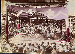 Archivo:Wrestling at Tokyo 1890s
