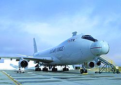 Archivo:417th Flight Test Squadron - Boeing YAL-1A 00-0001