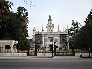 Archivo:Casa quinta Aurelio Berro