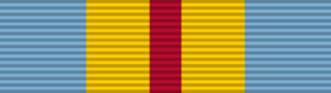 Archivo:Defense Distinguished Service ribbon