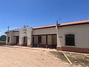 Archivo:Estación de Villa Montes - Bolivia
