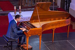 Archivo:Fortepiano Danilo Mascetti