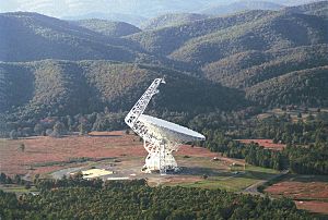Archivo:Green Bank 100m diameter Radio Telescope
