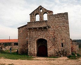 Iglesia de Navalquejigo.