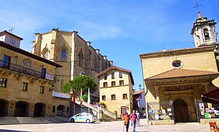 Lezo - Gurutze Santuaren Plaza 5.jpg