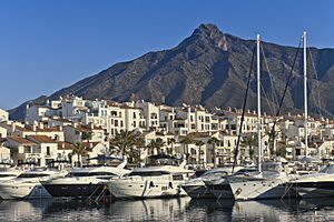 Archivo:Marbella3