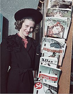 Archivo:NMA.0031686, Fashion Photo by Gunnar Lundh 1941