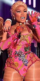 Archivo:Nicki Minaj at the MTV EMAs 2018
