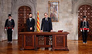 Archivo:Quim Torra pren possessió com a president de la Generalitat