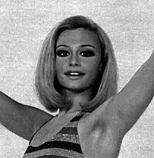 Raffaella Carrà 74.jpg