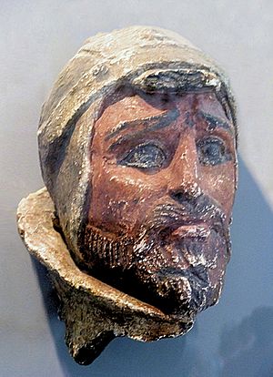 Archivo:Saka warrior Termez Achaeological Museum