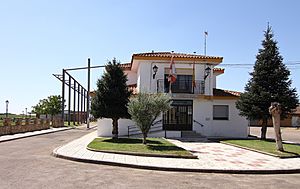 Archivo:San Morales, Ayuntamiento de San Morales