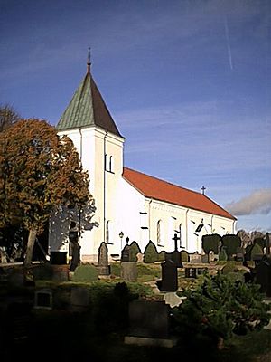 Archivo:Smedstorps kyrka, exteriör 2