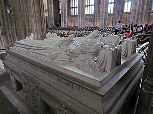 Archivo:Tomb of King George V and Queen Mary