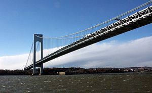 Archivo:Verrazano bridge NY
