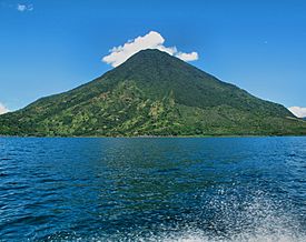 Volcán San Pedro (3747202516).jpg