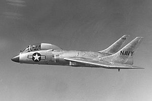 Vought F7U-3 Cutlass in flight c1955 (cropped).jpg
