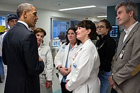 Archivo:Barack Obama at Massachusetts General Hospital