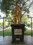 Barranquilla estatua general de Castro.jpg