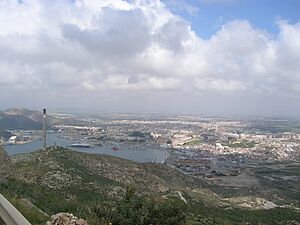 Archivo:Cartagena desde San Julian 02