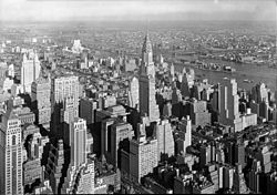 Archivo:Chrysler Building Midtown Manhattan New York City 1932