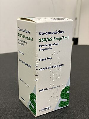 Archivo:Co-amoxiclav powder for oral suspension