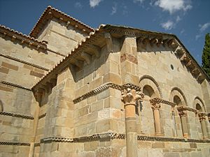 Iglesia de Santa Marta de Tera (5022304885)