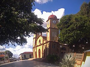 Archivo:Iglesia en Caicara de Maturin