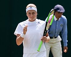 Jelena Ostapenko (29411027148).jpg