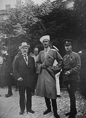 Archivo:Krivoshein, Wrangel, Shatilov 1920