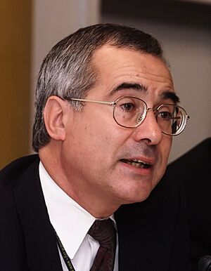 Archivo:Nicholas Stern