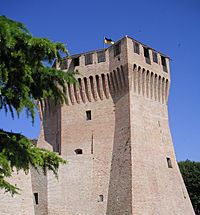 Archivo:Rocca Roveresca1 - Mondavio, Italia