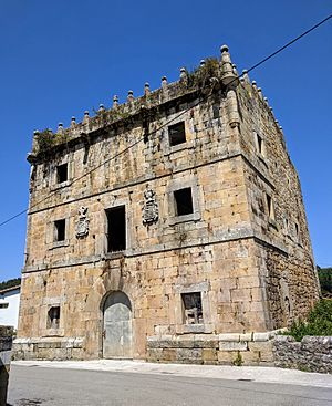 Archivo:Torre de Hoyos 01