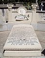 Tumba de Larra (San Justo, Madrid) 01