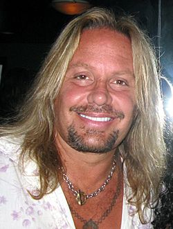 Archivo:Vince Neil
