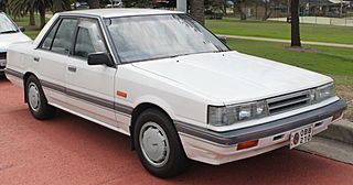 1986 Nissan Skyline (R31) GXE sedan (25969891463).jpg