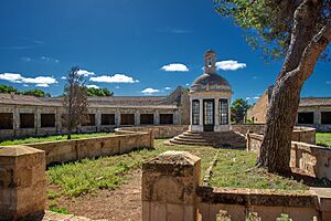 Archivo:Capilla del Lazareto de Mahon