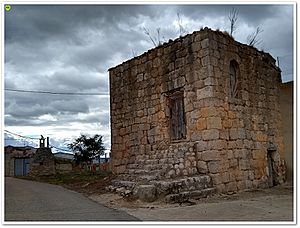 Archivo:Castrillo de onielo 095 (Torre)