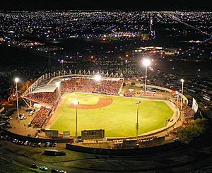 Archivo:Gran Estadio de Béisbol en Delicias Chihuahua 3. .